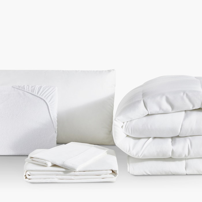 Comprar Pack: Almofada, edredão, protetor e capa Comprar Pack: Almofada, edredão, protetor e capa